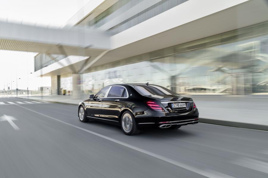  Mercedes-Maybach S650 2017 года  (WW) (фото 6 из 28)